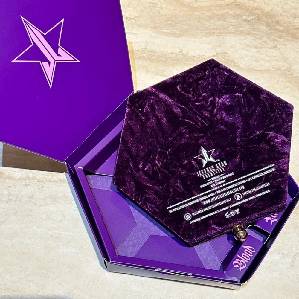 Jeffree Star Blood Lust Palette - BNIB